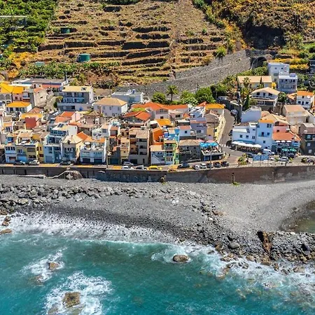 Yellowwave By Clubprometheus - Boutique & Surf Retreat Paul do Mar (Madeira)
