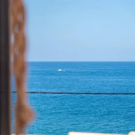 Yellowwave By Clubprometheus - Boutique & Surf Retreat Casa vacanze