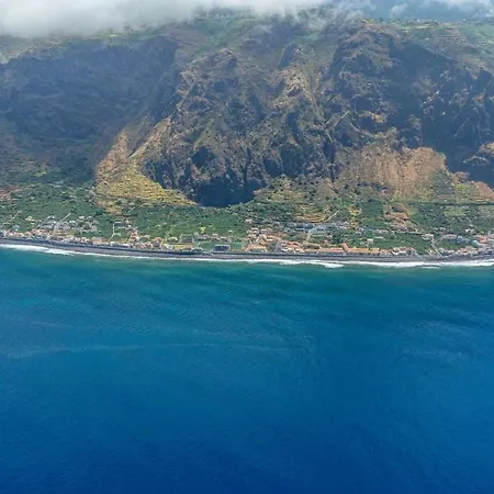 Yellowwave By Clubprometheus - Boutique & Surf Retreat *